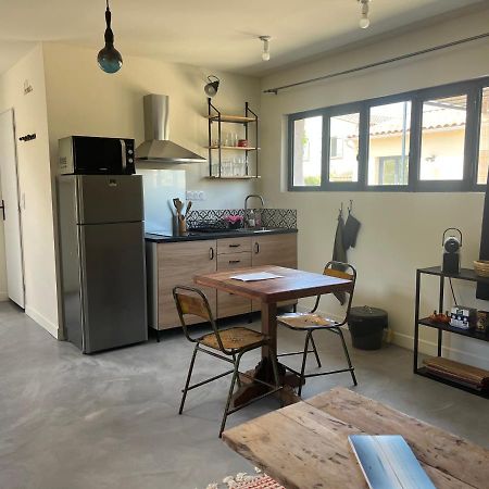 شقة فونتفيل  في Studio Dans Les Alpilles المظهر الخارجي الصورة