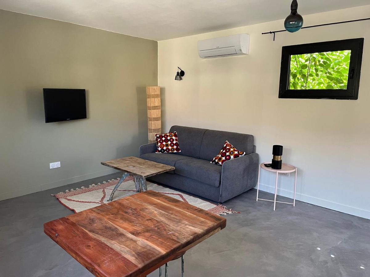 شقة فونتفيل  في Studio Dans Les Alpilles المظهر الخارجي الصورة