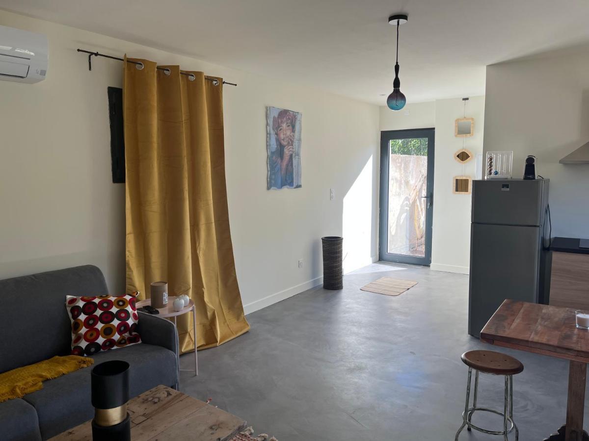 شقة فونتفيل  في Studio Dans Les Alpilles المظهر الخارجي الصورة