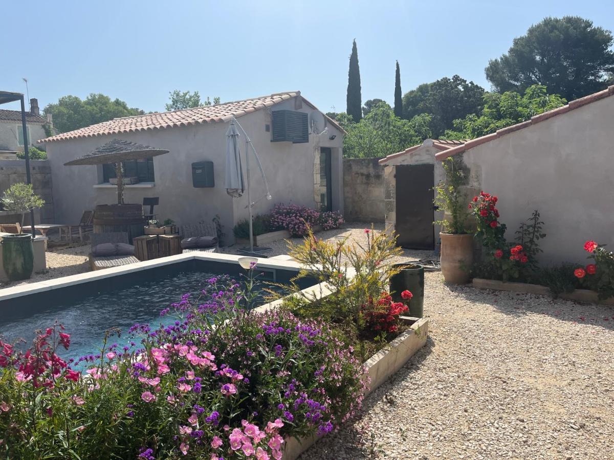 شقة فونتفيل  في Studio Dans Les Alpilles المظهر الخارجي الصورة