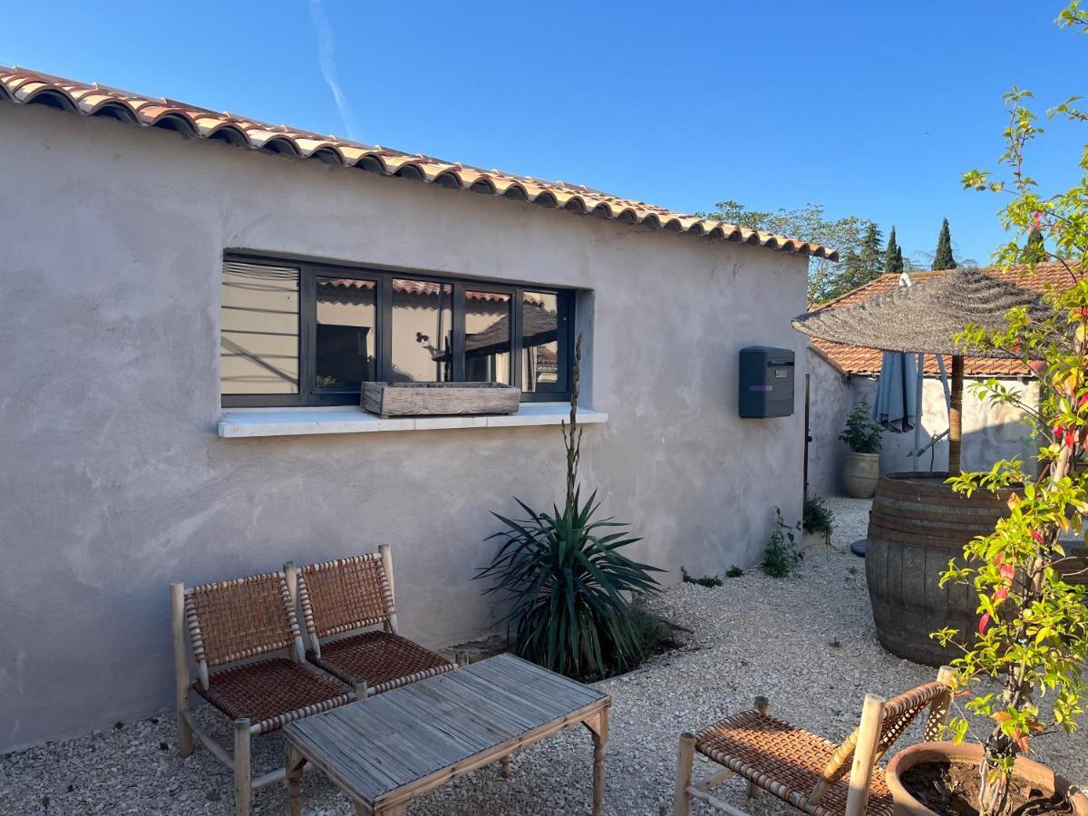 شقة فونتفيل  في Studio Dans Les Alpilles المظهر الخارجي الصورة