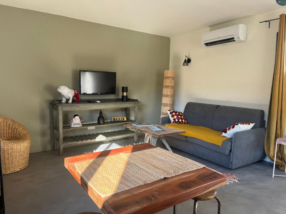 شقة فونتفيل  في Studio Dans Les Alpilles المظهر الخارجي الصورة