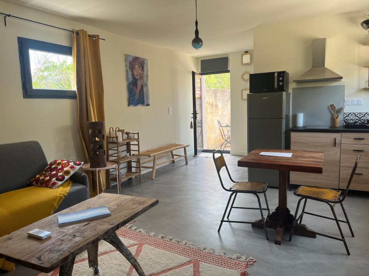 شقة فونتفيل  في Studio Dans Les Alpilles المظهر الخارجي الصورة
